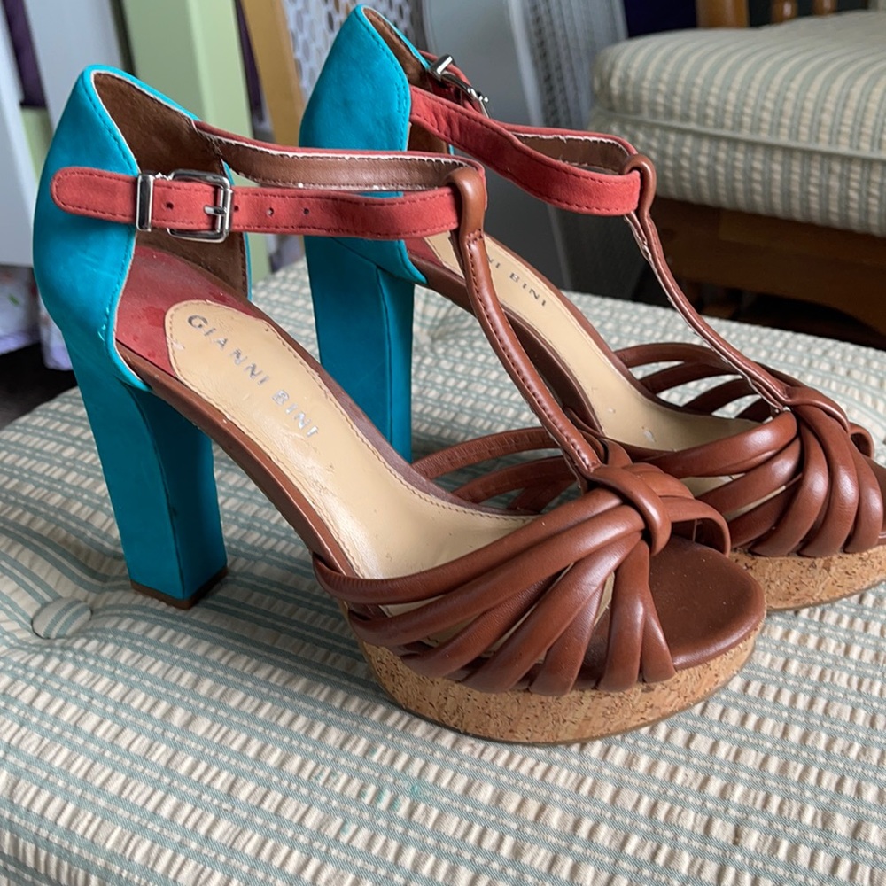 Gianni Bini platforms